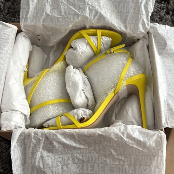 Steve Madden Jypsey Yellow Strappy Heels - Picture 8 of 9